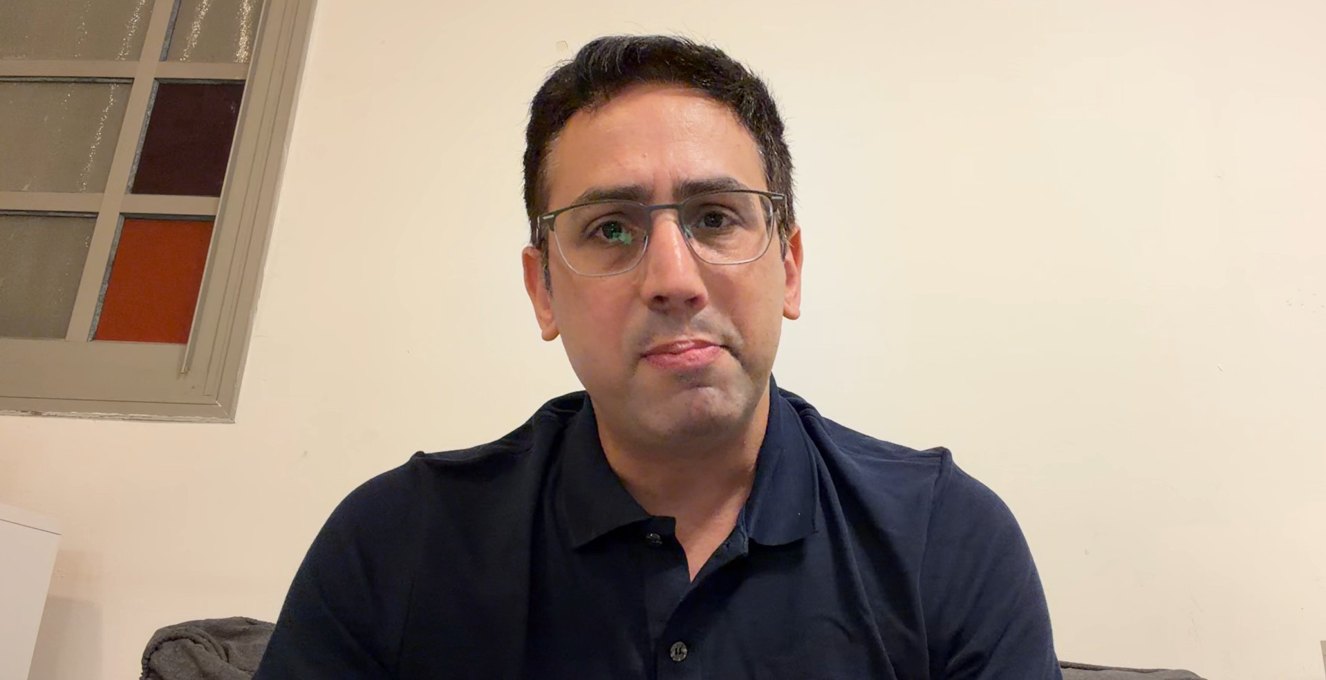 Read more about the article ד"ר אלעד לאור מייעץ: כך דאגתי להגן על קשיש שנעקץ – והצעדים שכל משפחה חייבת להכיר